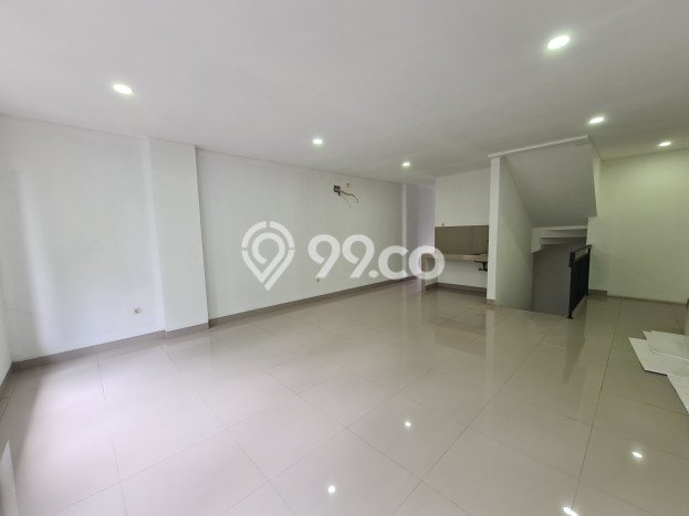 Unit Ruko Dijual di Jakarta Selatan LT 74m2 & LB 290m2 Unit Ruko Dijual di Jakarta Selatan LT 74m2 & LB 290m2