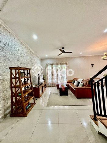 For Sale! Premium House LT 440m2 Desain Modern di Lebak Bulus For Sale! Premium House LT 440m2 Desain Modern di Lebak Bulus
