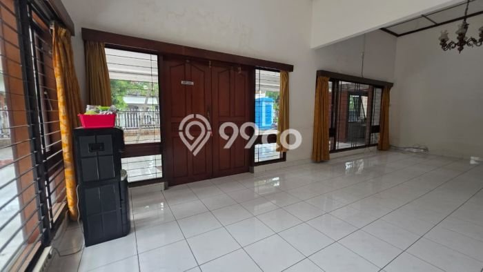 Sewa Rumah Modern di Kebayoran Baru Siap Pakai dan Kondisi Bagus Sewa Rumah Modern di Kebayoran Baru Siap Pakai dan Kondisi Bagus
