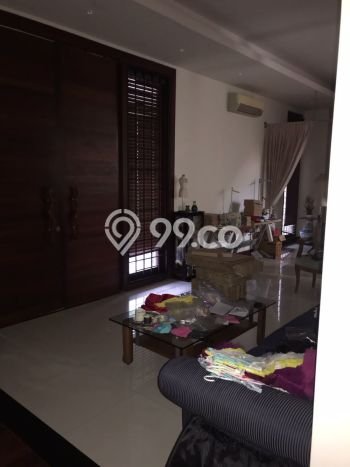 Ready to Use! Premium House LT 659m2 Desain Elegan di Pakuwon City Ready to Use! Premium House LT 659m2 Desain Elegan di Pakuwon City