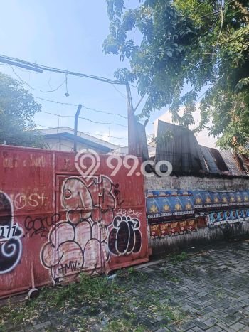 Unit Gudang Disewakan di Margomulyo di Area Ramai & Strategis Unit Gudang Disewakan di Margomulyo di Area Ramai & Strategis