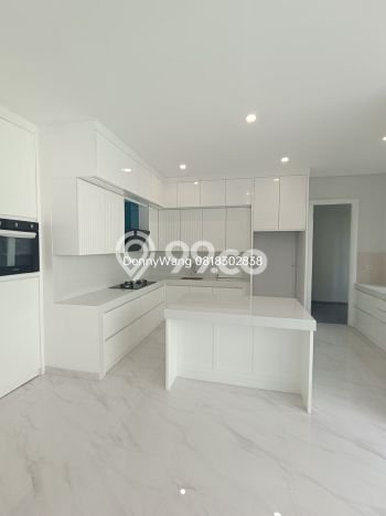 Rumah Elit LB 450m2 Siap Pakai Desain Elegan di Kertajaya, Surabaya Rumah Elit LB 450m2 Siap Pakai Desain Elegan di Kertajaya, Surabaya