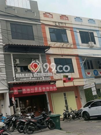 Ruko Bagus Dijual LB 300m2 Lokasi Strategis Surabaya Area Cocok untuk Bisnis Ruko Bagus Dijual LB 300m2 Lokasi Strategis Surabaya Area Cocok untuk Bisnis