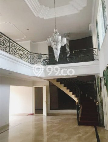 Jual Rumah Luas Megah Dengan View Cantik di Dharma Husada, Surabaya Jual Rumah Luas Megah Dengan View Cantik di Dharma Husada, Surabaya