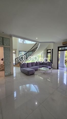 For Sale! Luxury House LT 622m2 Desain Modern di Pakuwon Indah For Sale! Luxury House LT 622m2 Desain Modern di Pakuwon Indah