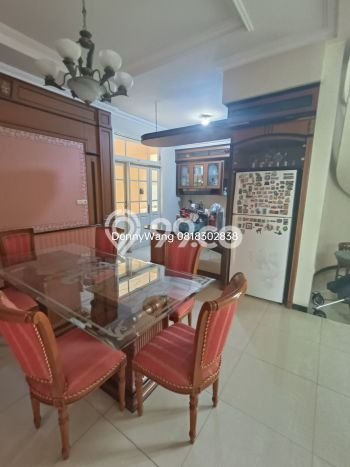 Hunian Mewah LB 475m2 Siap Huni Desain Elegan di Kertajaya, Surabaya Hunian Mewah LB 475m2 Siap Huni Desain Elegan di Kertajaya, Surabaya