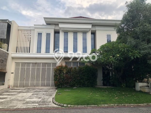 Rumah sewa siap pakai 4 Kamar Tidur di Pakuwon Indah, Surabaya Rumah sewa siap pakai 4 Kamar Tidur di Pakuwon Indah, Surabaya