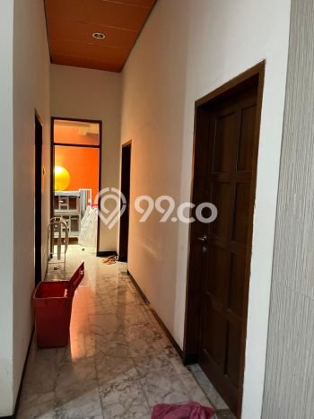Siap Huni Rumah Mewah 4 Kamar di Dukuh Pakis Dekat ke Mana Saja Siap Huni Rumah Mewah 4 Kamar di Dukuh Pakis Dekat ke Mana Saja
