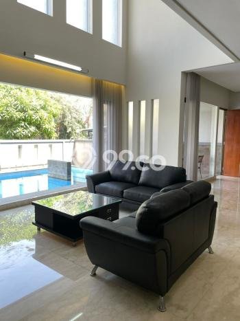 For Sale! Premium House LT 408m2 Desain Elegan di Sukomanunggal For Sale! Premium House LT 408m2 Desain Elegan di Sukomanunggal