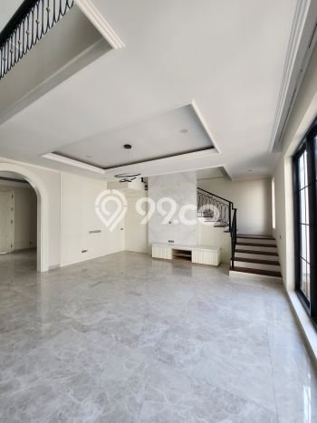For Sale! Premium House LT 408m2 Desain Elegan di Sukomanunggal For Sale! Premium House LT 408m2 Desain Elegan di Sukomanunggal