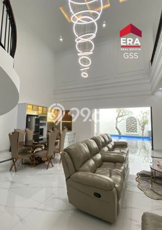 Rumah Nyaman 4 KT LB 750m2 Kondisi Bagus di Pondok Indah Rumah Nyaman 4 KT LB 750m2 Kondisi Bagus di Pondok Indah