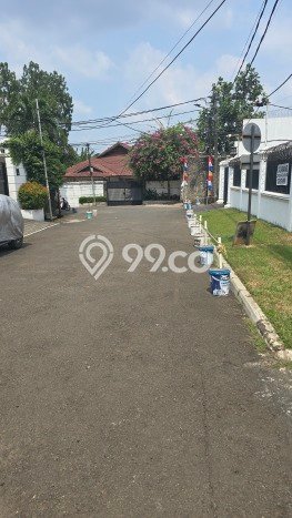 Rumah Elit LB 650m2 Siap Pakai Desain Elegan di Kemang, Jakarta Selatan Rumah Elit LB 650m2 Siap Pakai Desain Elegan di Kemang, Jakarta Selatan