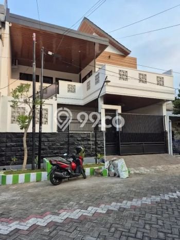 Dijual Hunian Mewah dengan Fasilitas Sekitar Komplit di Rungkut, Surabaya Dijual Hunian Mewah dengan Fasilitas Sekitar Komplit di Rungkut, Surabaya