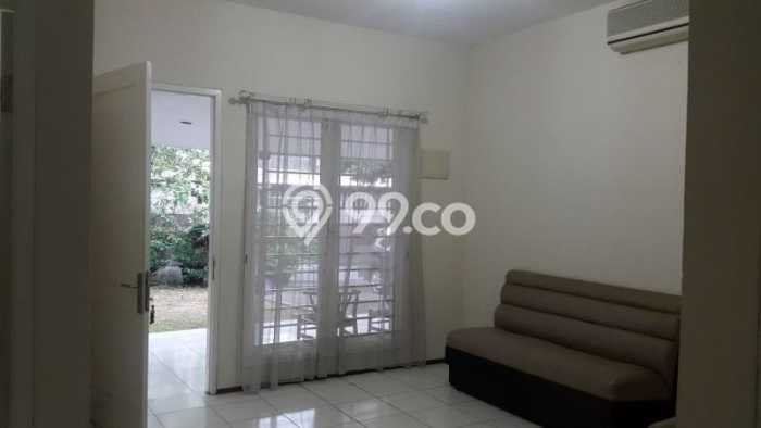 Rumah Luxury Modern Tanpa Renovasi di Bintaro Jakarta Selatan Rumah Luxury Modern Tanpa Renovasi di Bintaro Jakarta Selatan
