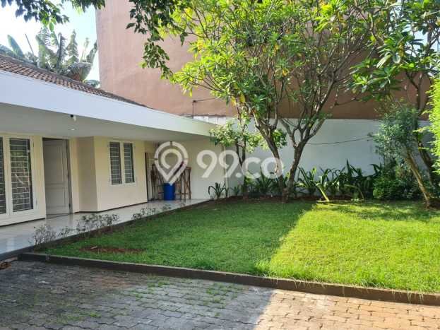 Rumah Luxury Modern Tanpa Renovasi di Bintaro Jakarta Selatan Rumah Luxury Modern Tanpa Renovasi di Bintaro Jakarta Selatan