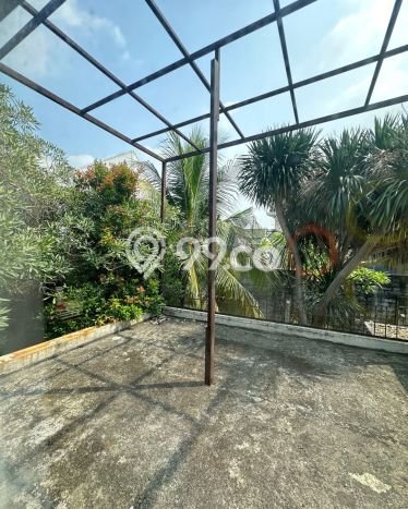 Hunian Mewah LB 250m2 Siap Pakai Desain Elegan di Bintaro, Tangerang Selatan Hunian Mewah LB 250m2 Siap Pakai Desain Elegan di Bintaro, Tangerang Selatan