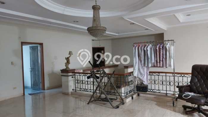 Rumah Luxury Modern Siap Huni di Kemang Pratama Bekasi Rumah Luxury Modern Siap Huni di Kemang Pratama Bekasi