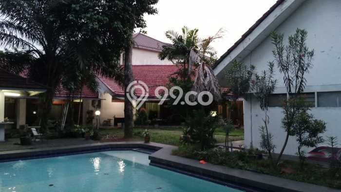 Hunian Bagus Disewakan di Kemang, Jakarta Selatan LT 1500m2, LB 750m2 Hunian Bagus Disewakan di Kemang, Jakarta Selatan LT 1500m2, LB 750m2