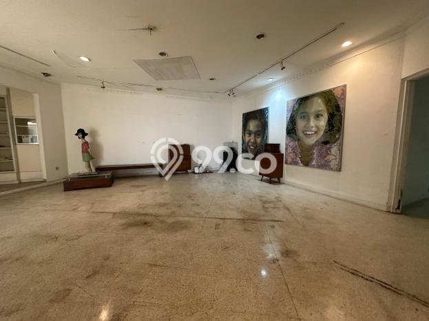 Best Deal Hunian Mewah Ideal dan Luas di Menteng, Jakarta Pusat Best Deal Hunian Mewah Ideal dan Luas di Menteng, Jakarta Pusat