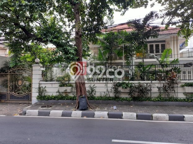 Dijual Rumah Elit Exclusive di Menteng, Jakarta Pusat Dijual Rumah Elit Exclusive di Menteng, Jakarta Pusat