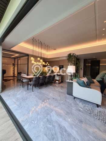 Dijual Apartemen Luxury di Pantai Indah Kapuk 3 Kamar & 3 Kamar Mandi Dijual Apartemen Luxury di Pantai Indah Kapuk 3 Kamar & 3 Kamar Mandi
