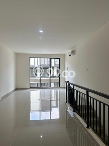 FOR RENT! Ruko di Gading Serpong Cocok untuk Bisnis 90m2 FOR RENT! Ruko di Gading Serpong Cocok untuk Bisnis 90m2
