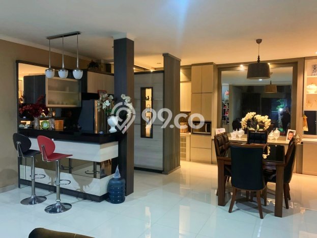 Jual Rumah Mewah Megah Dengan View Eksklusif di Serpong Villa Melati Mas, Tangerang Selatan Jual Rumah Mewah Megah Dengan View Eksklusif di Serpong Villa Melati Mas, Tangerang Selatan