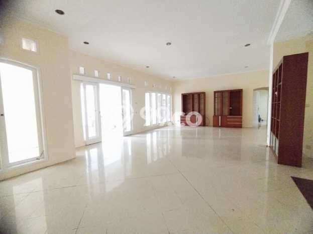 Rumah Eksklusif Dijual LT 457m2 di Beji, Depok Rumah Eksklusif Dijual LT 457m2 di Beji, Depok