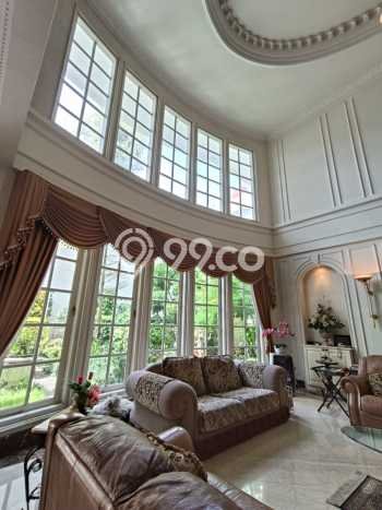 Jual Rumah Mewah Megah Dengan View Eksklusif di Pondok Indah, Jakarta Selatan Jual Rumah Mewah Megah Dengan View Eksklusif di Pondok Indah, Jakarta Selatan