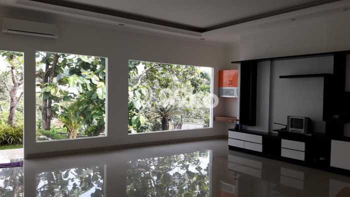 Rumah Elit Modern Tanpa Renovasi di Tegal Gundi Bogor Rumah Elit Modern Tanpa Renovasi di Tegal Gundi Bogor