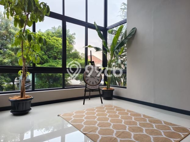 Rumah Luxury Modern Tanpa Renovasi di BSD Tangerang Rumah Luxury Modern Tanpa Renovasi di BSD Tangerang