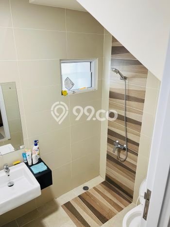 Dijual Hunian Rumah Terawat 4 Kamar di Gading Serpong Pondok Hijau Golf, Tangerang Dijual Hunian Rumah Terawat 4 Kamar di Gading Serpong Pondok Hijau Golf, Tangerang