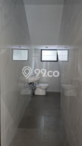 For Sale! Luxury House LT 234m2 Desain Elegan di BSD Foresta For Sale! Luxury House LT 234m2 Desain Elegan di BSD Foresta