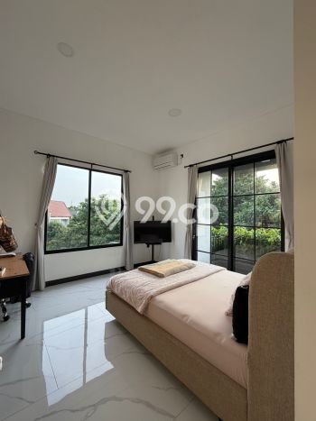 Ready to Use! Premium House LT 268m2 Desain Modern di BSD Puspita Loka Ready to Use! Premium House LT 268m2 Desain Modern di BSD Puspita Loka