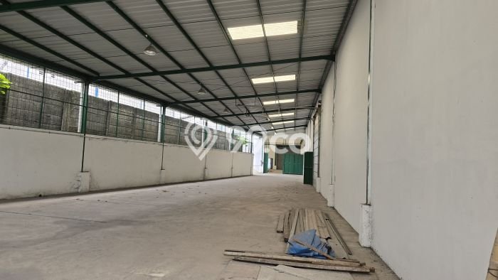 Unit Gudang Paling Strategis di Balaraja Tangerang dengan LB 1580m2 Unit Gudang Paling Strategis di Balaraja Tangerang dengan LB 1580m2