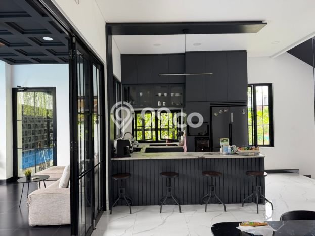 Ready to Use! Premium House LT 268m2 Desain Modern di BSD Puspita Loka Ready to Use! Premium House LT 268m2 Desain Modern di BSD Puspita Loka