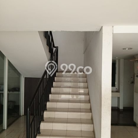 Kantor Dijual di Prime Area Tangerang Luas 637m2 Kantor Dijual di Prime Area Tangerang Luas 637m2