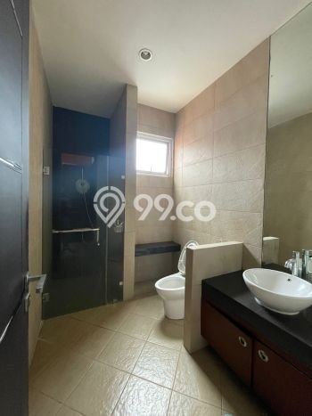 For Sale! Luxury House LT 680m2 Desain Modern di BSD Telaga Golf For Sale! Luxury House LT 680m2 Desain Modern di BSD Telaga Golf