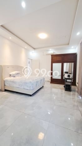 Dijual Rumah Premium dengan Fasilitas Sekitar Komplit di BSD, Tangerang Selatan Dijual Rumah Premium dengan Fasilitas Sekitar Komplit di BSD, Tangerang Selatan