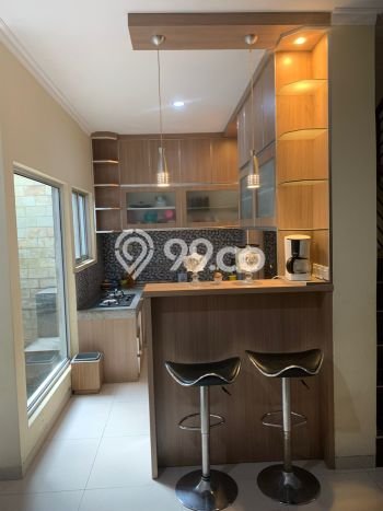 Rumah Strategis Minimalis Lb 150m2 di Tangerang, Tangerang Rumah Strategis Minimalis Lb 150m2 di Tangerang, Tangerang
