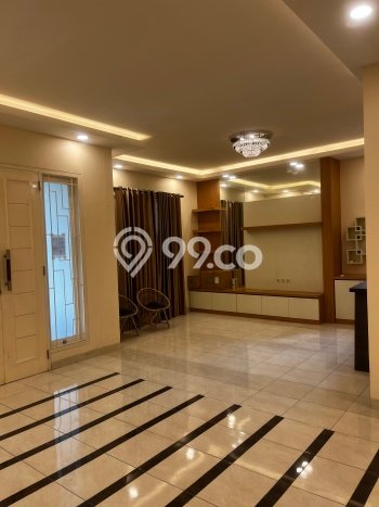 Siap Huni Rumah Mewah 3 Kamar di BSD Dekat ke Mana Pun Siap Huni Rumah Mewah 3 Kamar di BSD Dekat ke Mana Pun