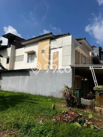 Ready to Use! Luxury House LT 165m2 Desain Modern di BSD Ready to Use! Luxury House LT 165m2 Desain Modern di BSD