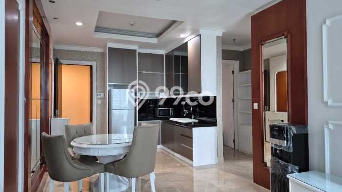 Apartemen Disewakan 2 Kamar Murah Siap Huni di Jakarta Selatan, Luas 133m2 Apartemen Disewakan 2 Kamar Murah Siap Huni di Jakarta Selatan, Luas 133m2