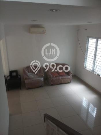 Rumah Bagus Siap Pakai Di Kelapa Gading Luas 120m2 Aman Rumah Bagus Siap Pakai Di Kelapa Gading Luas 120m2 Aman
