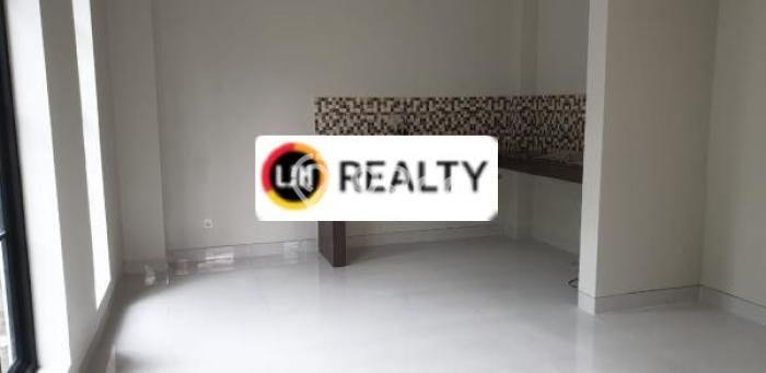 For Sale Rumah Bagus Siap Huni di Jakarta Barat Favorit For Sale Rumah Bagus Siap Huni di Jakarta Barat Favorit