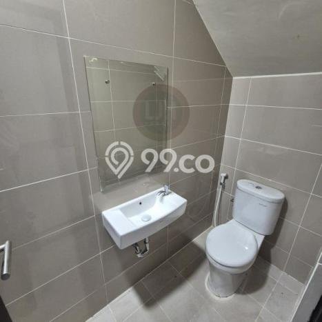 Rumah Minimalis 2 KT di Gading Serpong Tangerang Unfurnished Rumah Minimalis 2 KT di Gading Serpong Tangerang Unfurnished