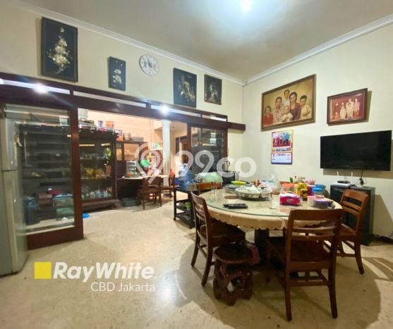 For Sale Rumah Mewah Exclusive di Tebet, Jakarta Selatan For Sale Rumah Mewah Exclusive di Tebet, Jakarta Selatan