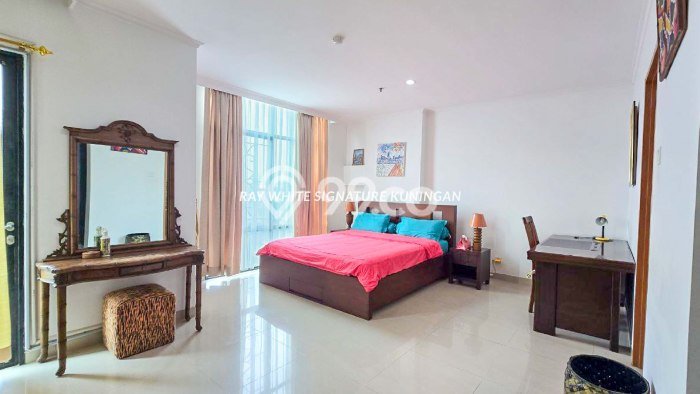 Untuk Dijual Apartemen Prestisius di Cilandak, Jakarta Selatan 3 Kamar Tidur Untuk Dijual Apartemen Prestisius di Cilandak, Jakarta Selatan 3 Kamar Tidur