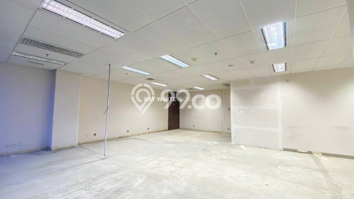 Kantor Dijual di Prime Area Jakarta Selatan Luas 147m2 Kantor Dijual di Prime Area Jakarta Selatan Luas 147m2