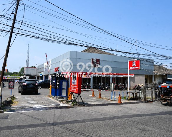 Ruko Dijual di Prime Area Bandung Luas 2500m2 Ruko Dijual di Prime Area Bandung Luas 2500m2